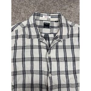 Todd Snyder Indian Madras Men's Button Eyelet Loop Collar Camp Shirt Size Medium